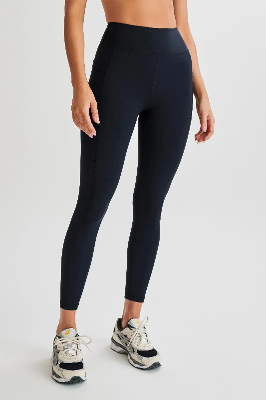 Briar V Back Leggings With Pockets - Black Fleece Hoodies & Sweatshirts