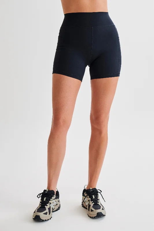 Martina Bike Shorts With Pocket - Black Lightweight Hooded Sweatshirt