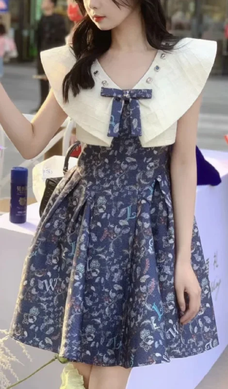 BLUE BOW SWEETHEART WAISTBAND SLEEVELESS FLORAL MINI DRESS Wrap mini dresses