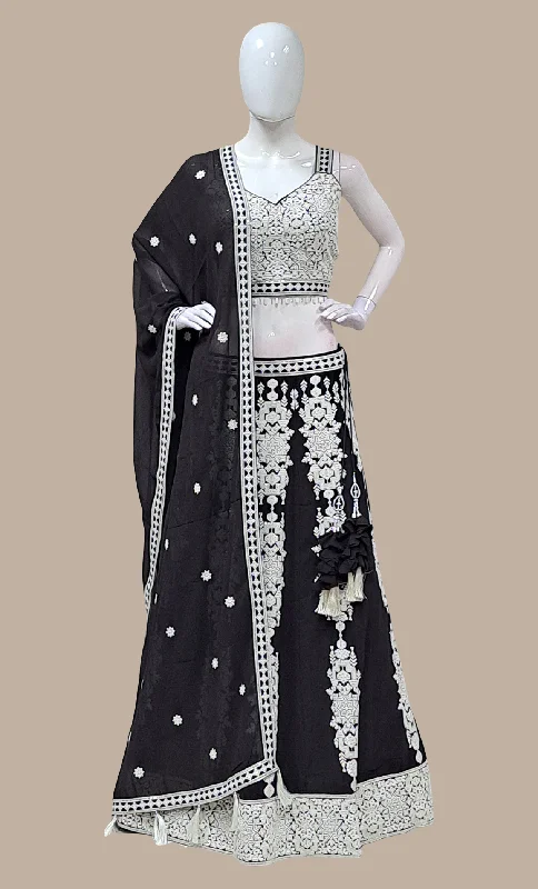Black Embroidered Chania Choli Set Vacation unclassified skirts